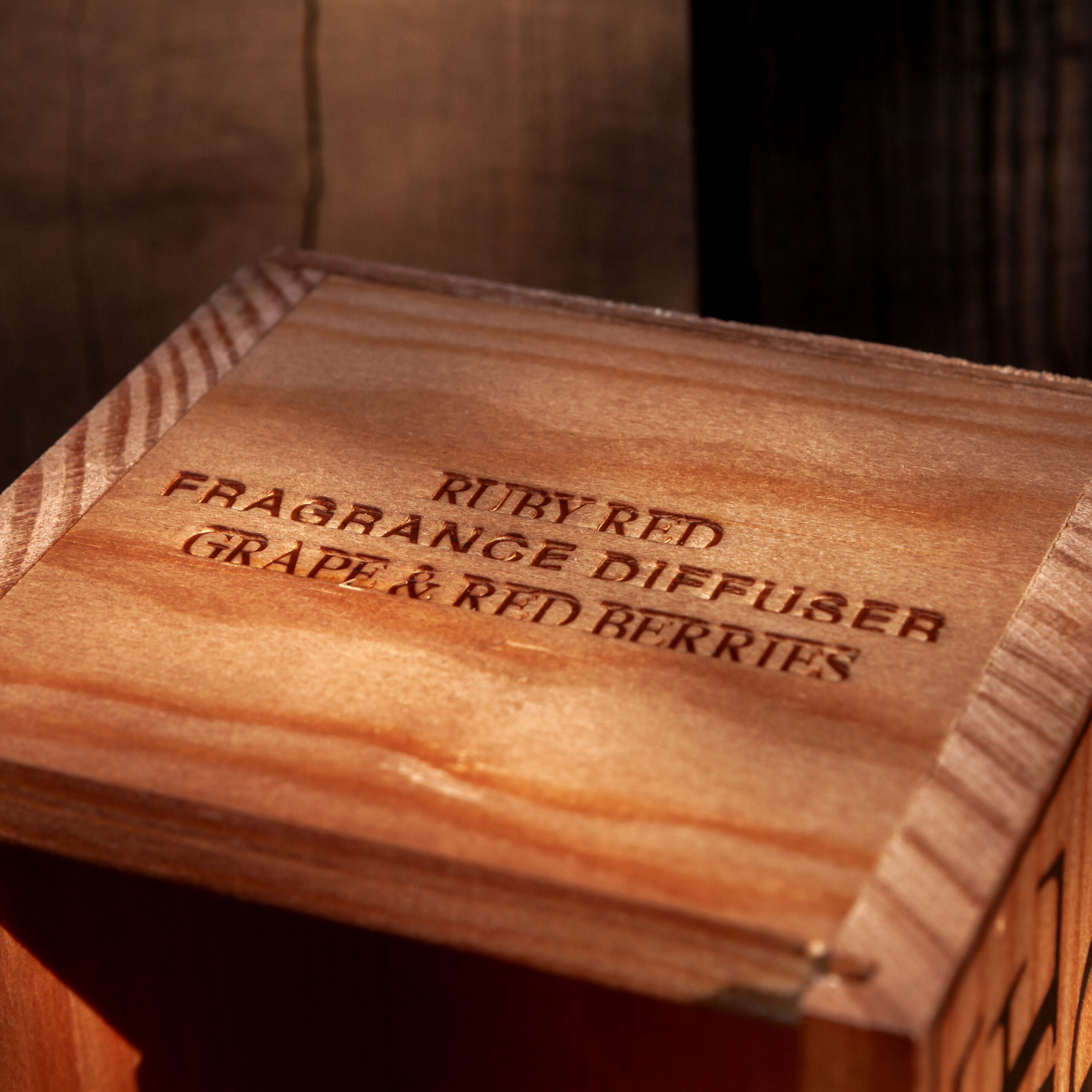 מפיץ ריח PortusCale-RUBY RED 250ml