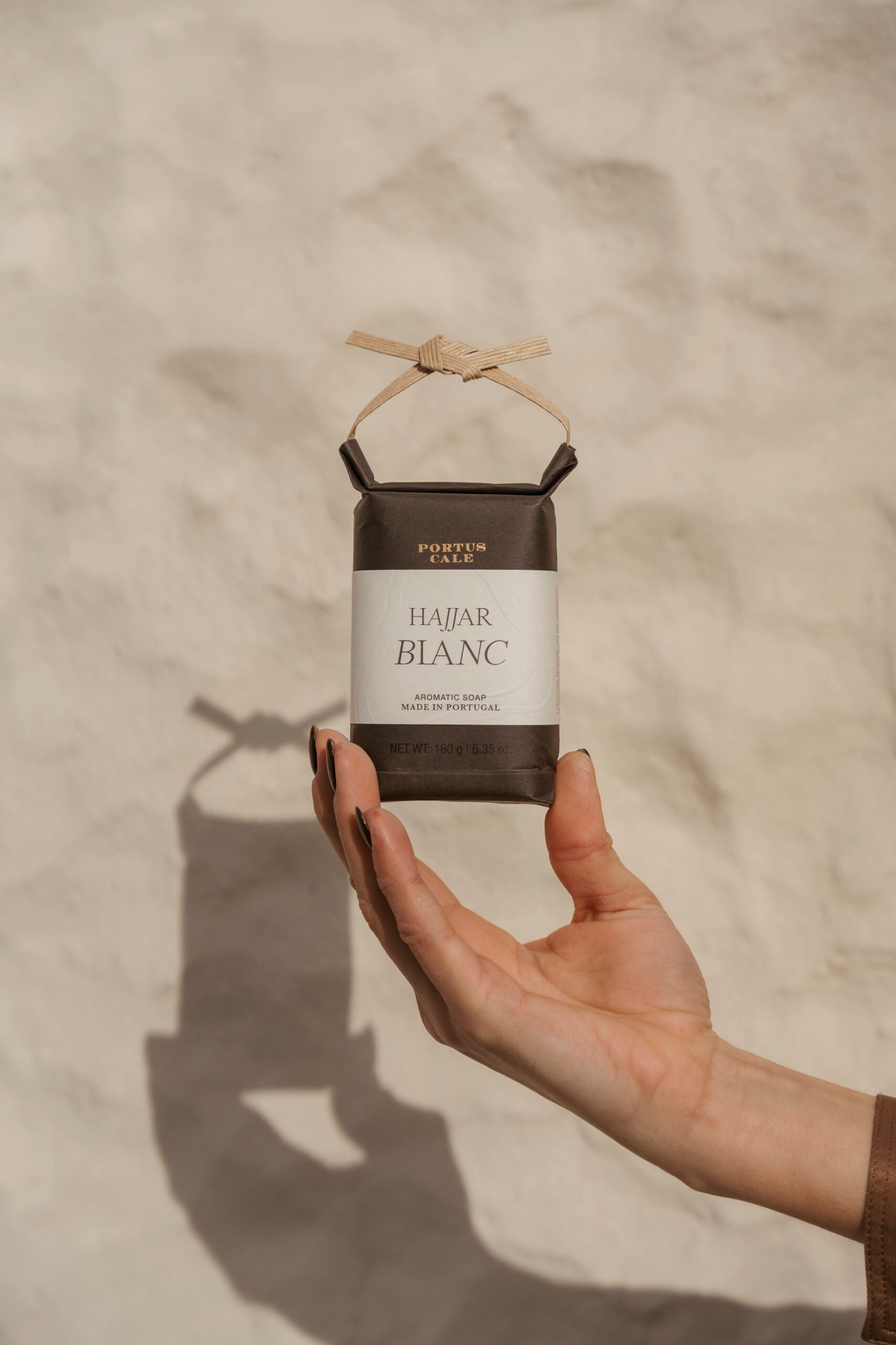 PC-Hajjar-Blanc-180g-Soap-scaled