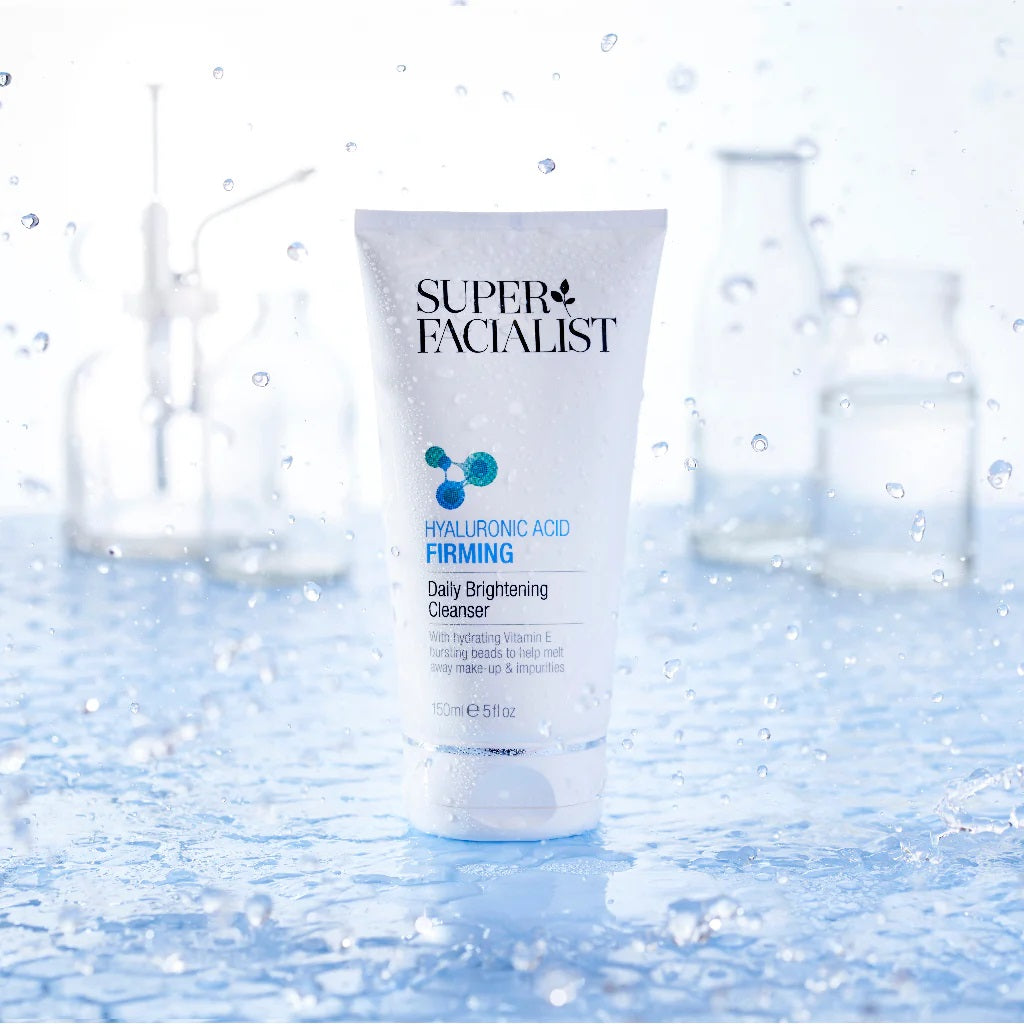 Super Facialist Hyaluronic Acid Firming Cleanser ג'ל ניקוי לפנים מבהיר ומותח מועשר חומצה היאלורונית
