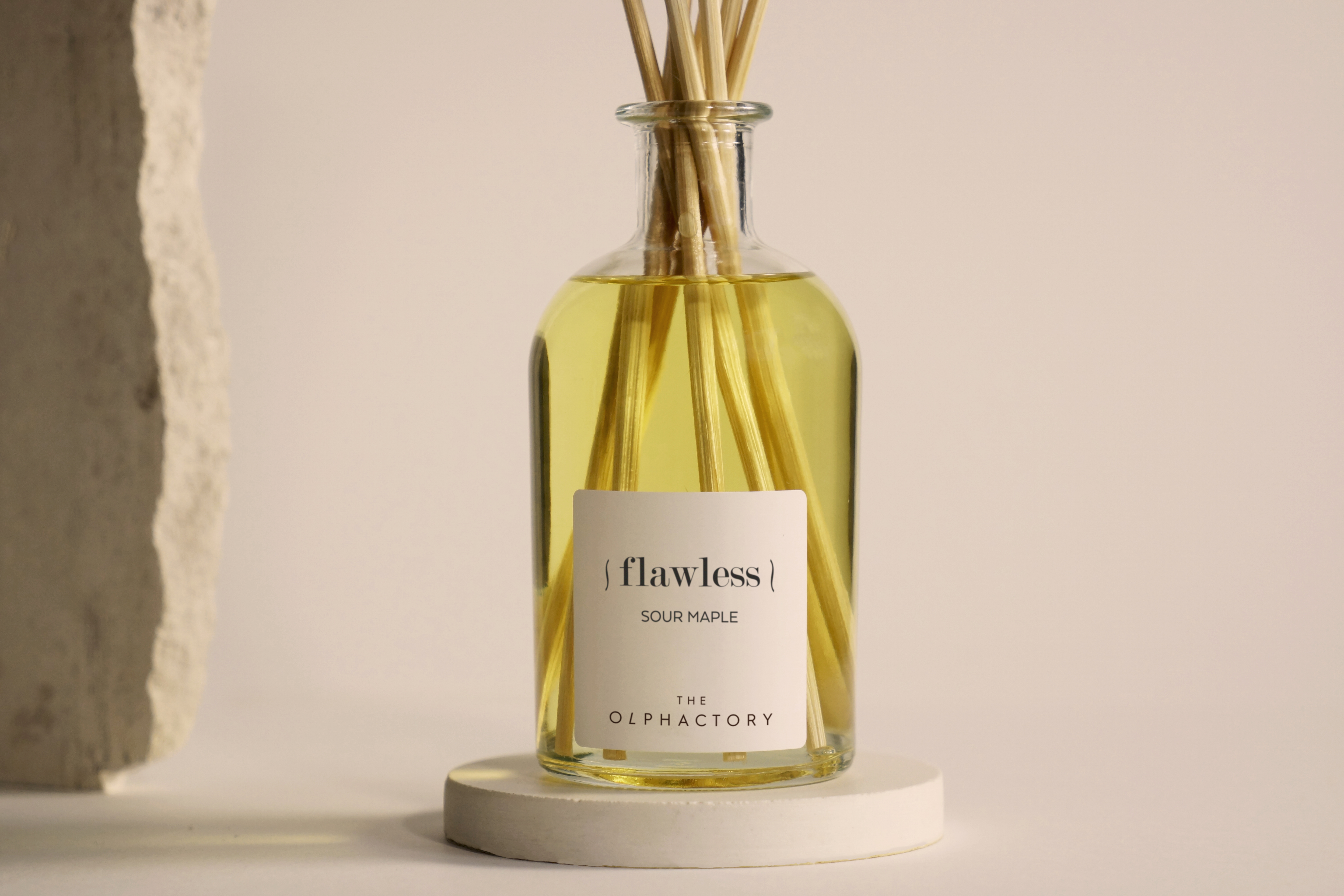 The Olphactory diffuser 250ml Flawless