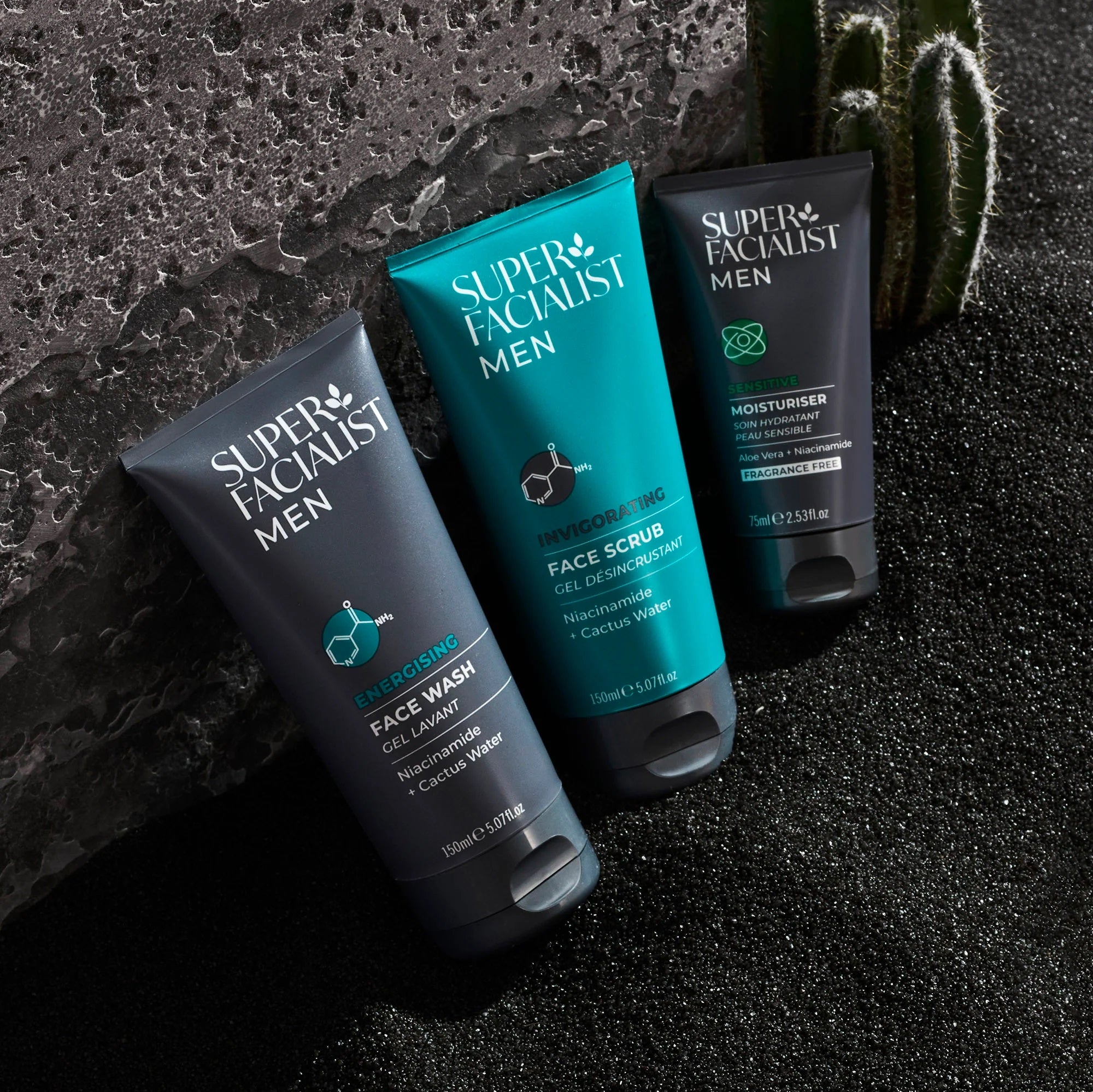super-facialist-for-men-tubes-on-black-sand-1_סקראב לגבר