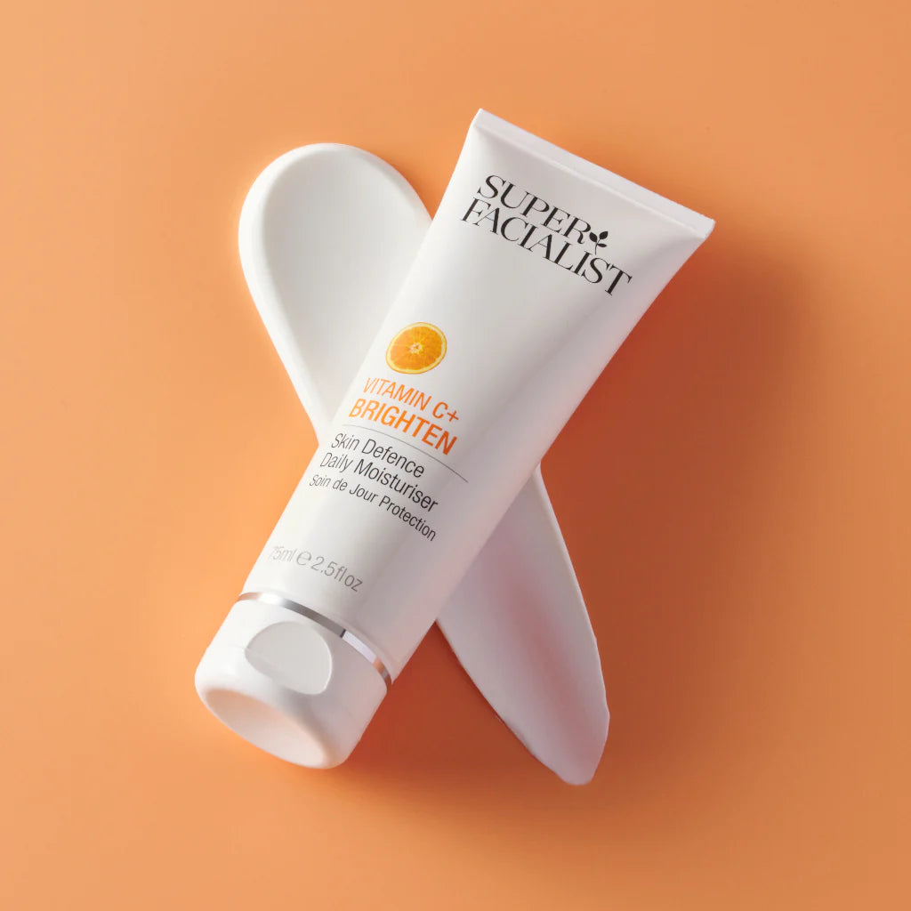 Super Facialist Vitamin C+ Brighten Daily Moisturiser קרם יום
