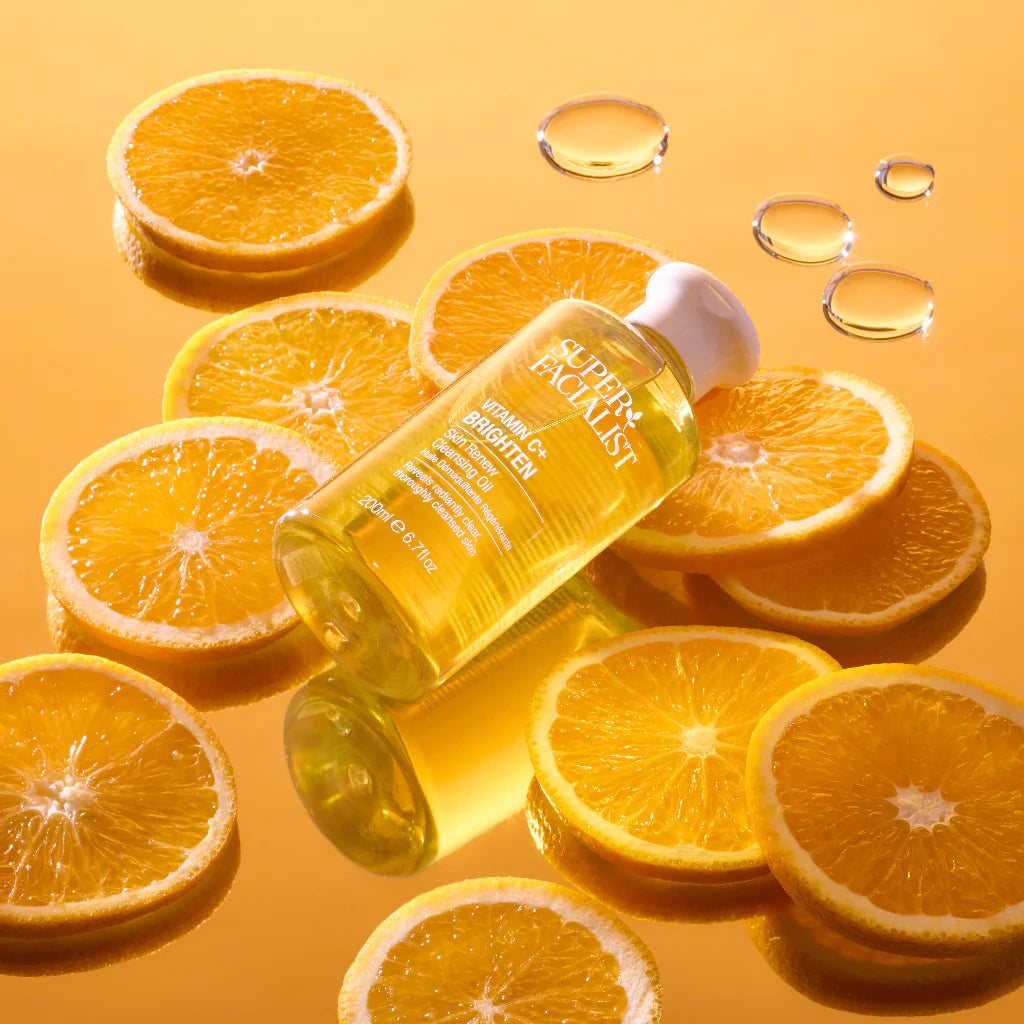 Super Facialist Vitamin C+ Brighten Cleansing Oil שמן פנים מבהיר ויטמין סי