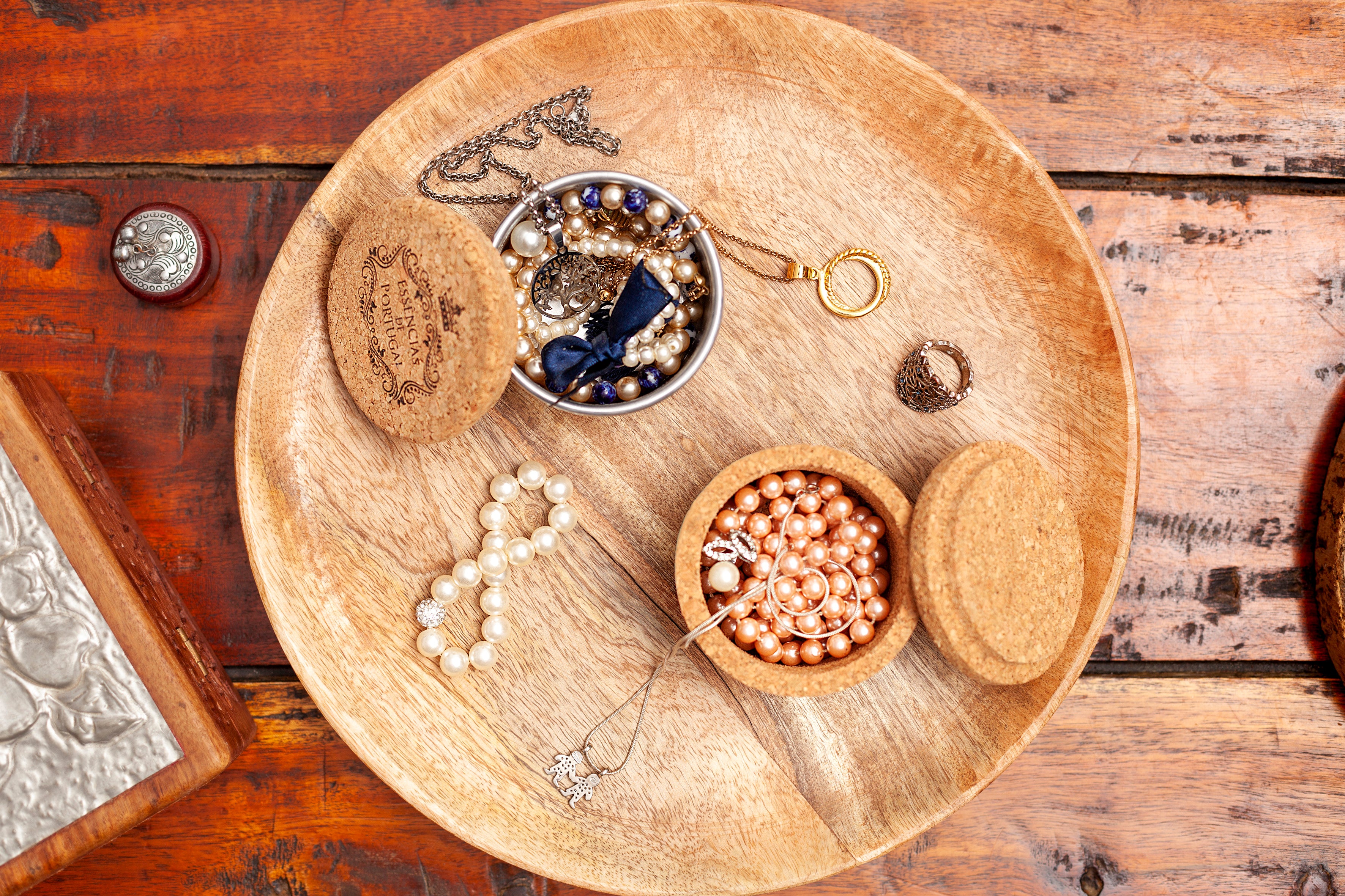 Essências de Portugal כלי תכשיטים משעם + 2 סבונים Lavender