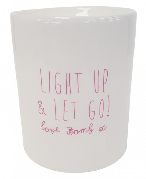 מבצע חורף מפנק - מבער בומב + שתי שעוות למבער Mini Melts מתנה!