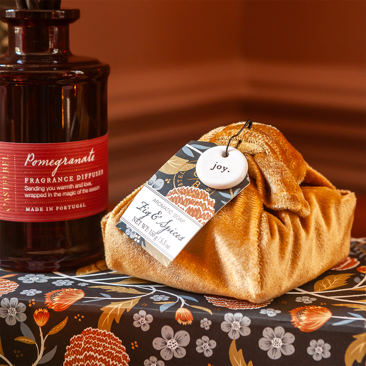 2025_FIG and Spices_150g_Velvet_Soap