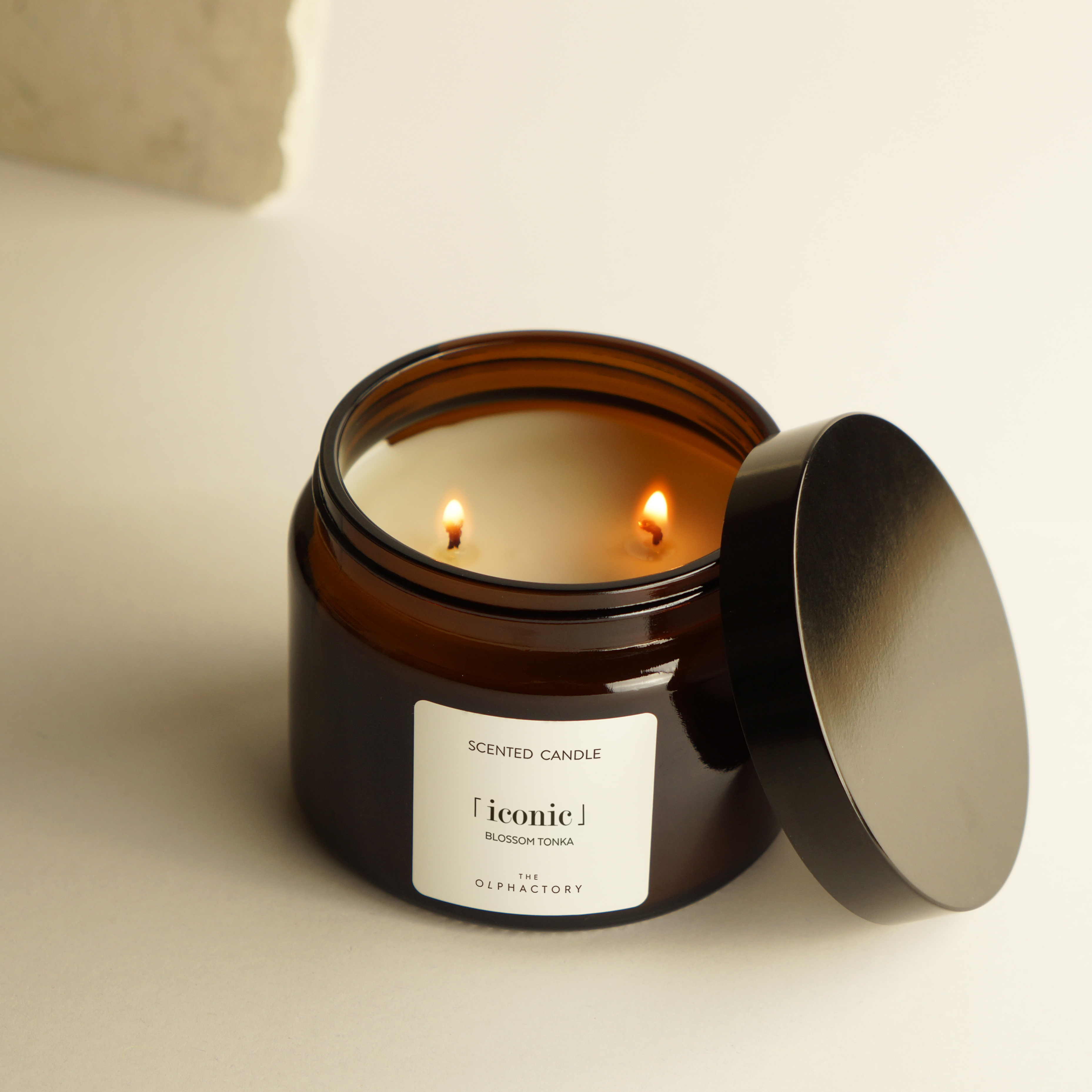 The Olphactory Iconic 360 gr candle