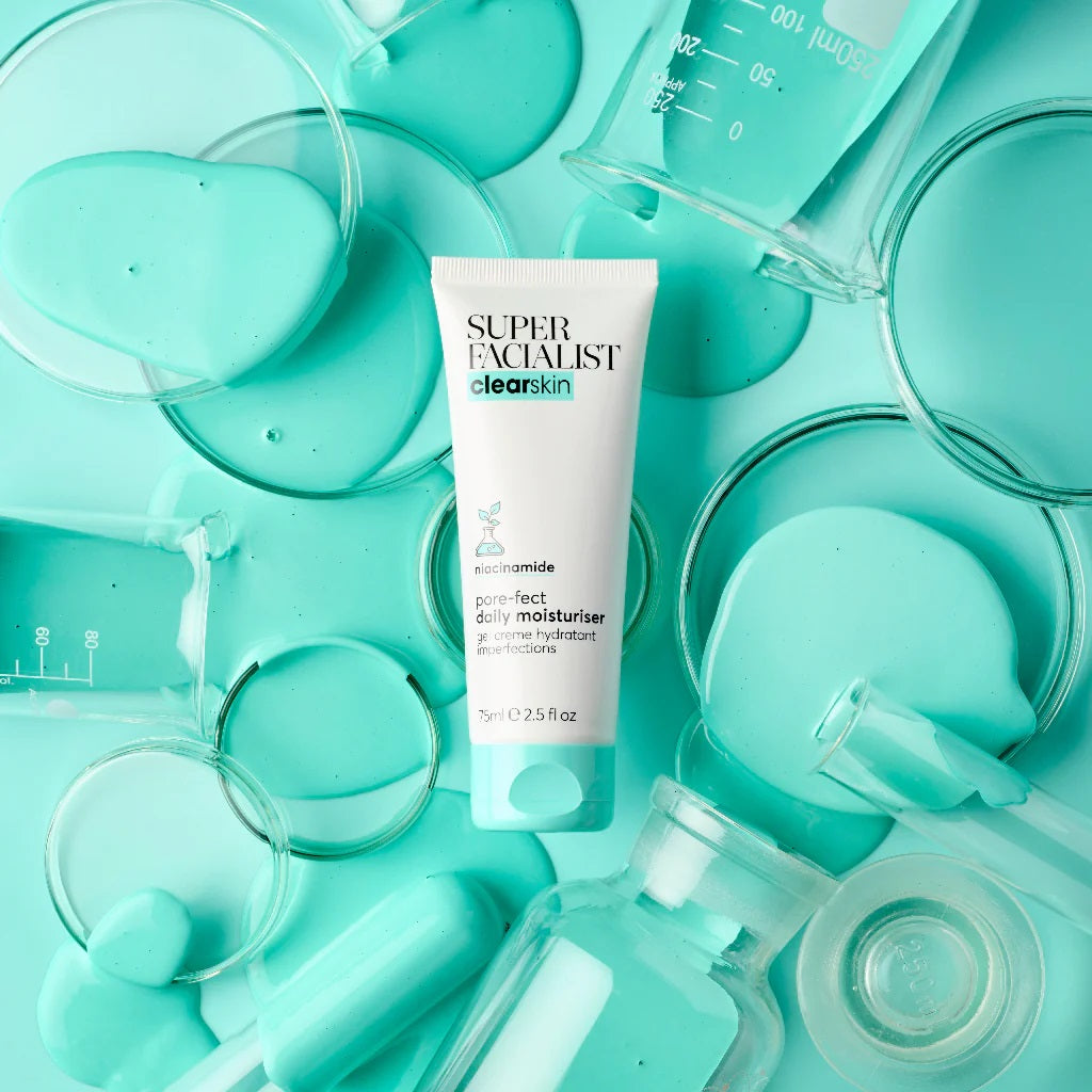 super-facialist-porefect-daily-moisturiser-3_קרם לחות לעור הנוטה לפצעונים